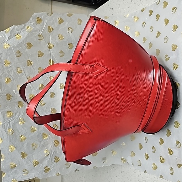 Authentic Louis Vuitton Red Epi Saint Jacques Handbag - Picture 6 of 15